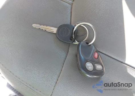 1999 Chevrolet Silverado 2500 Lt z USA, uszkodzony, nr VIN 1GCFC29U5XZ193755